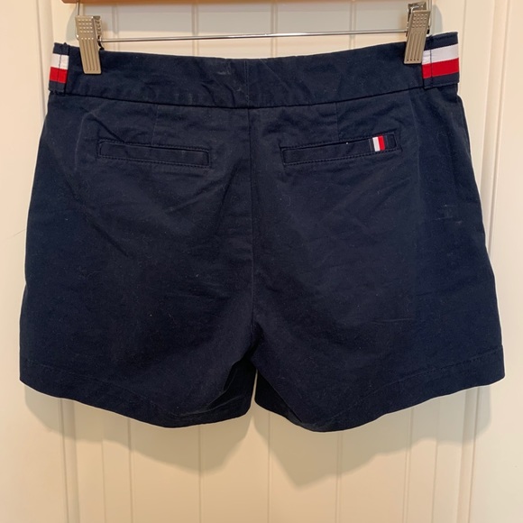 Tommy Hilfiger shorts - Picture 3 of 3